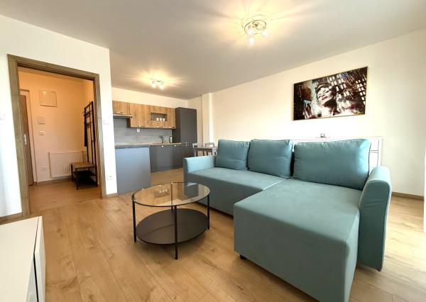Prenájom čerstvo dokončený 2 izbový byt, novostavba, balkón